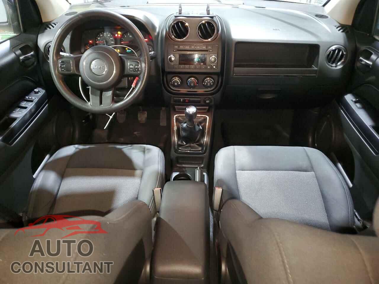 JEEP COMPASS 2012 - 1C4NJCBB4CD579381