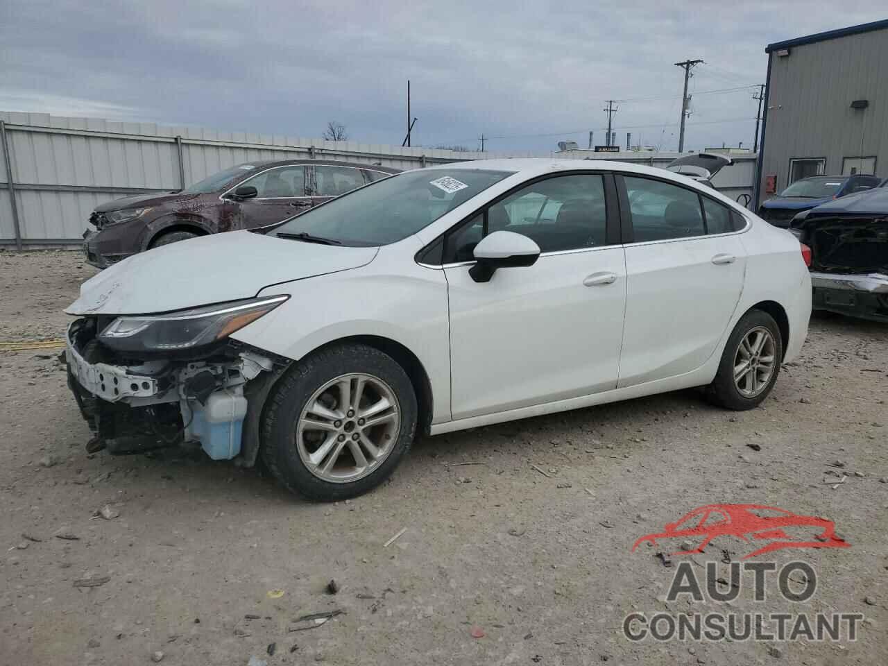 CHEVROLET CRUZE 2017 - 1G1BE5SM3H7165625