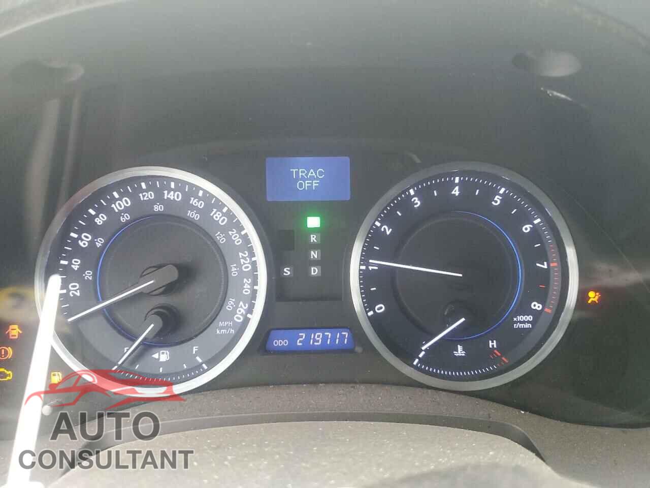 LEXUS IS 2012 - JTHCF5C2XC5053025