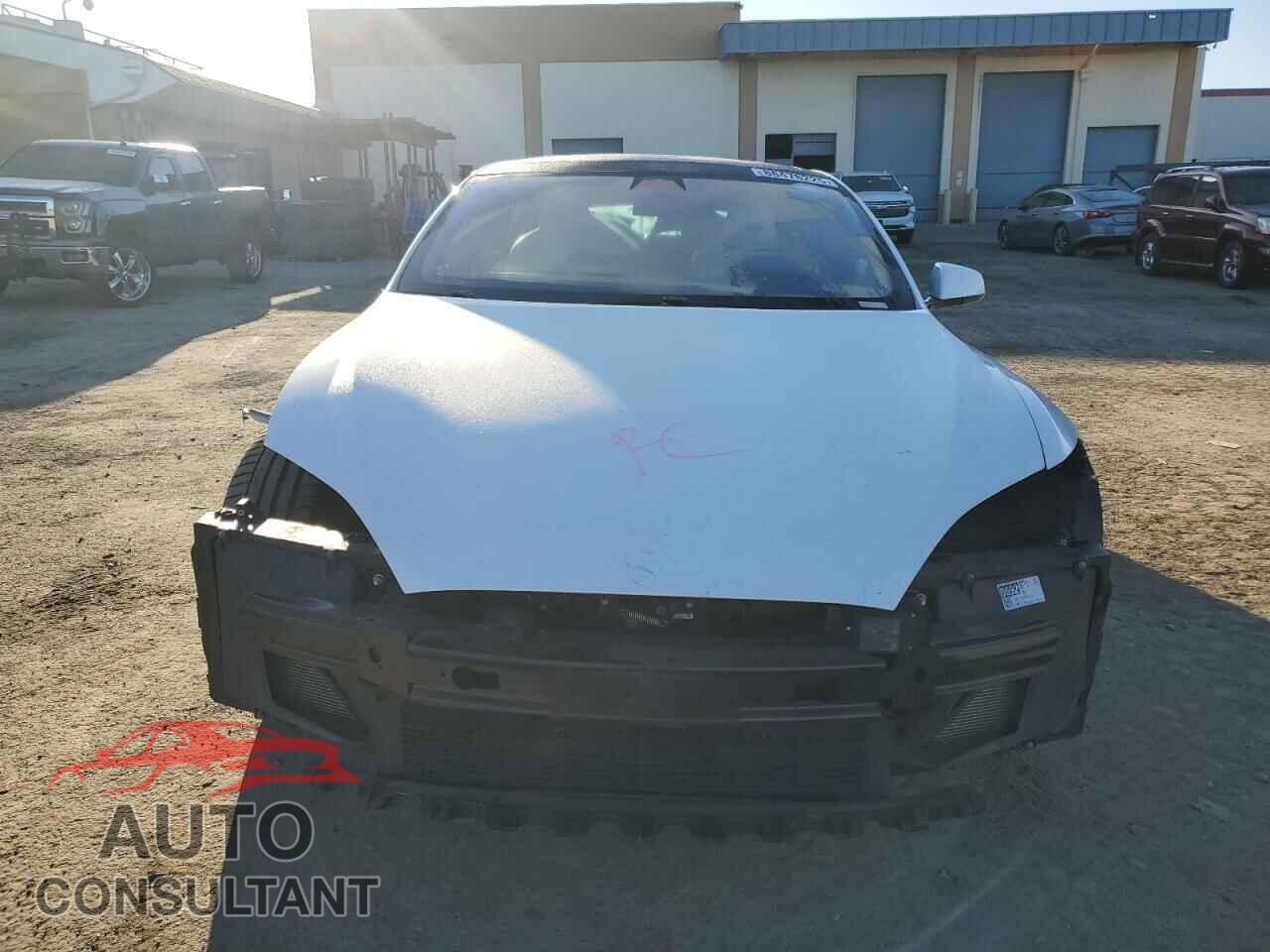 TESLA MODEL S 2017 - 5YJSA1E23HF226178