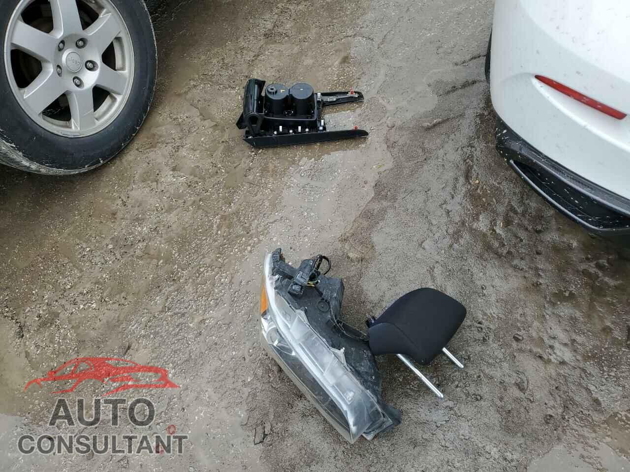 MAZDA 3 2017 - 3MZBN1U76HM141071