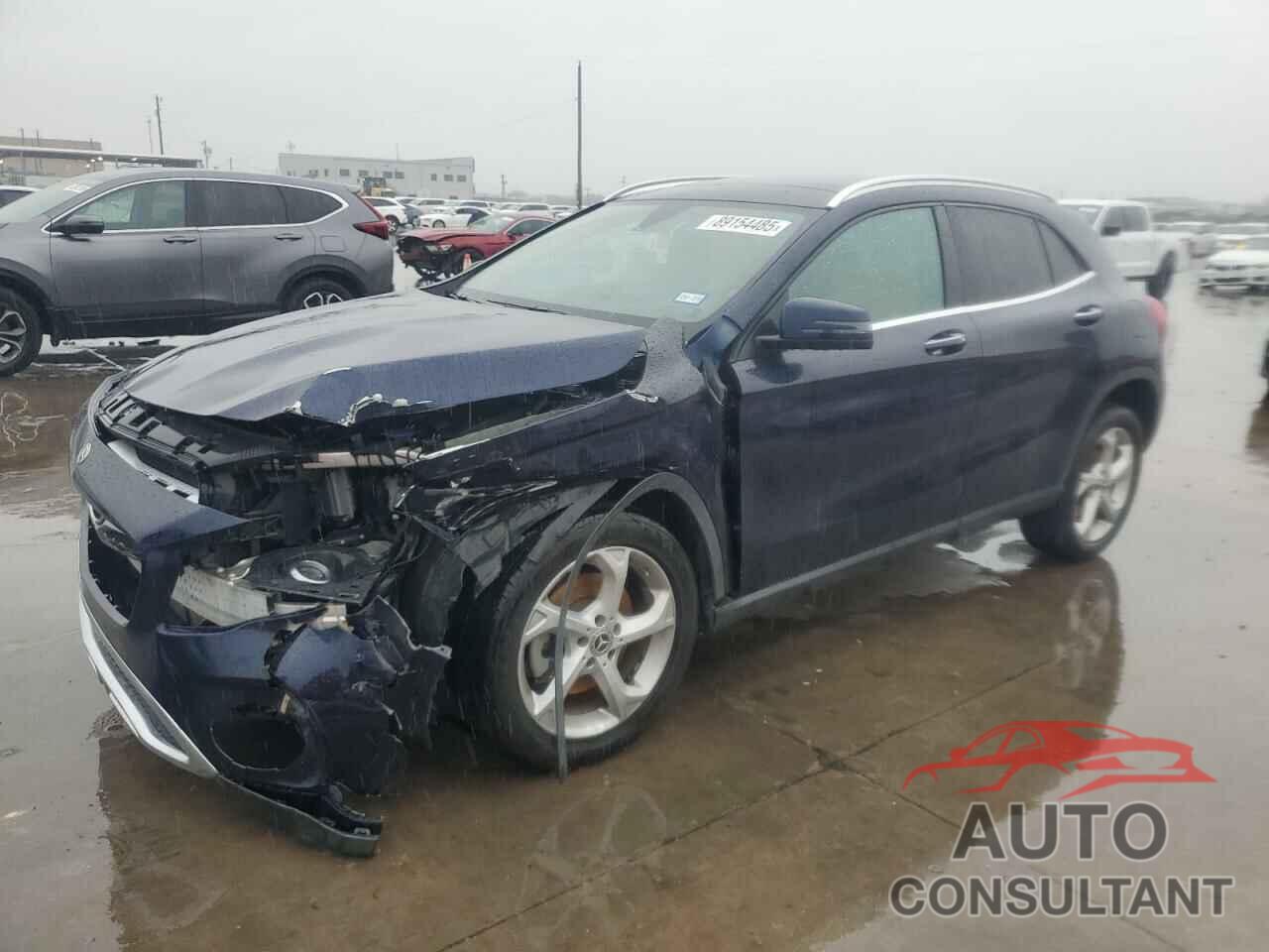 MERCEDES-BENZ GLA-CLASS 2018 - WDCTG4EBXJJ386796
