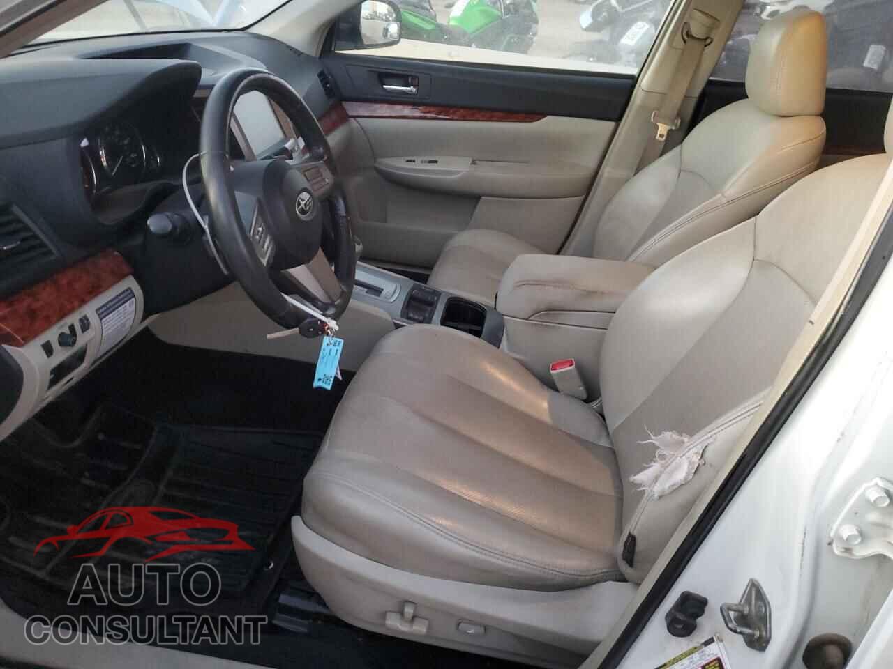 SUBARU OUTBACK 2011 - 4S4BRBLC3B3336948