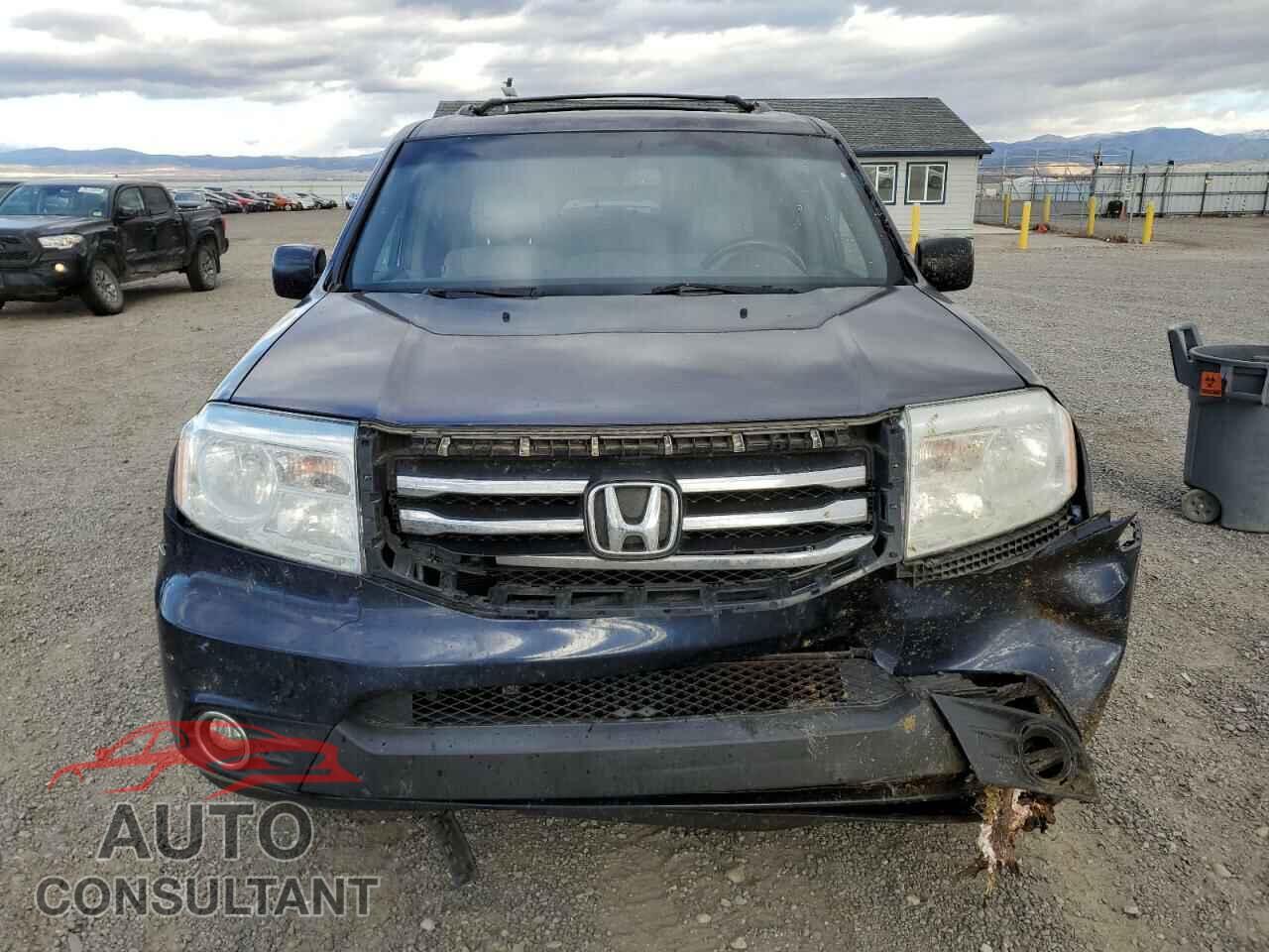 HONDA PILOT 2015 - 5FNYF4H51FB044110