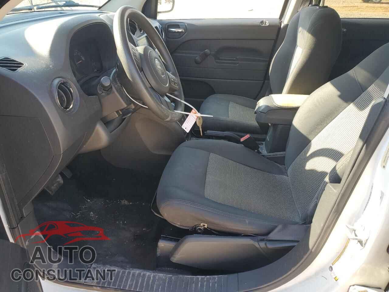 JEEP COMPASS 2015 - 1C4NJCBA7FD418745