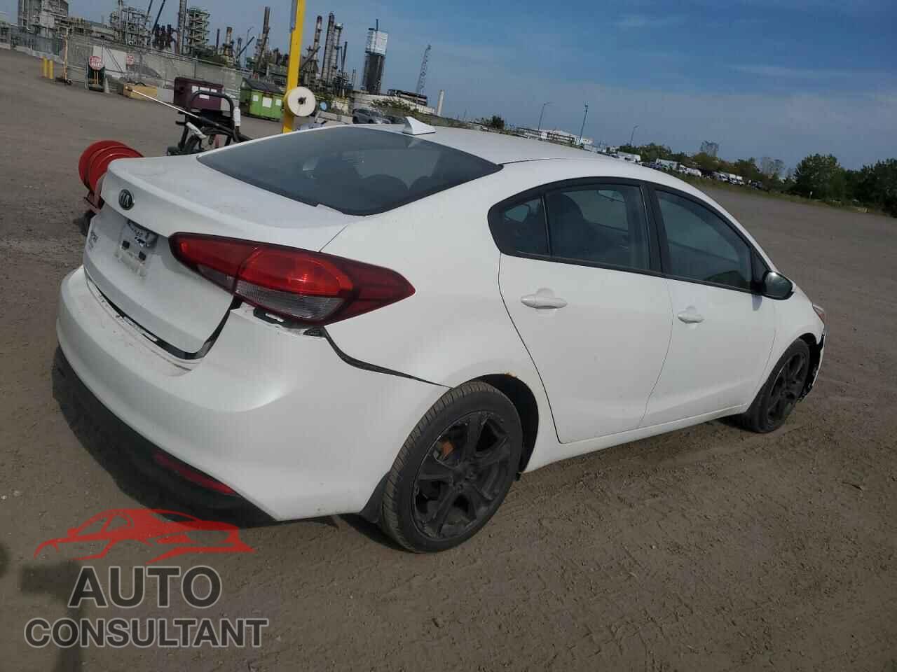KIA FORTE 2018 - 3KPFL4A76JE260254