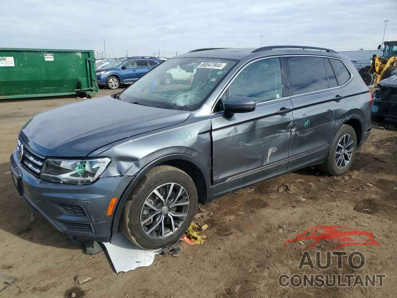 VOLKSWAGEN TIGUAN 2018 - 3VV3B7AX1JM204916