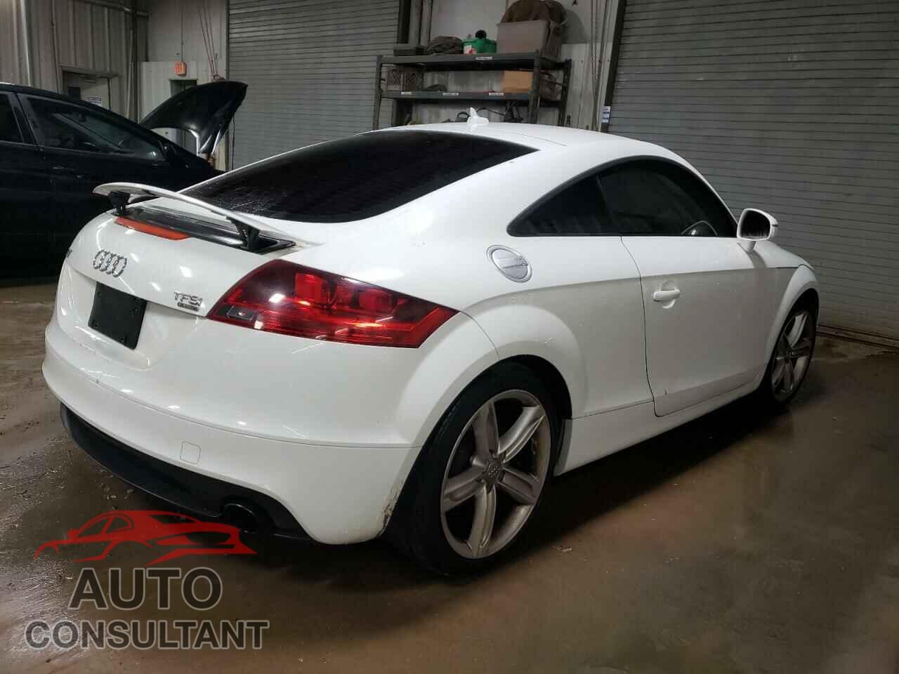AUDI TT 2011 - TRUBFAFK2B1011493