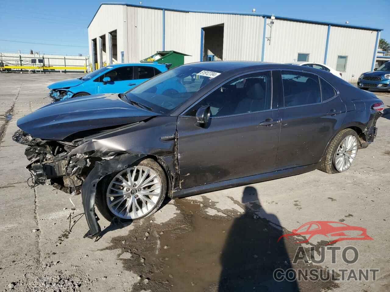 TOYOTA CAMRY 2019 - 4T1B21HK2JU500472