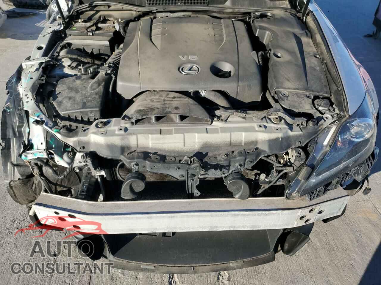 LEXUS IS 2011 - JTHCF5C20B5047071