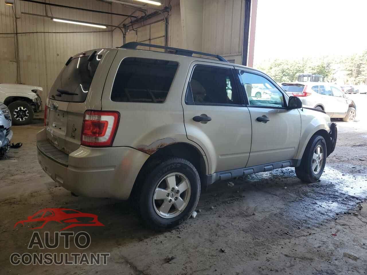 FORD ESCAPE 2012 - 1FMCU9D74CKC27760