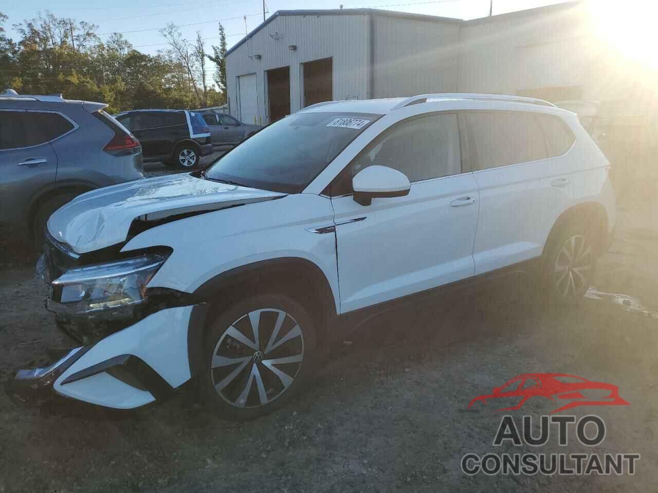 VOLKSWAGEN TAOS SE 2022 - 3VVRX7B29NM015239