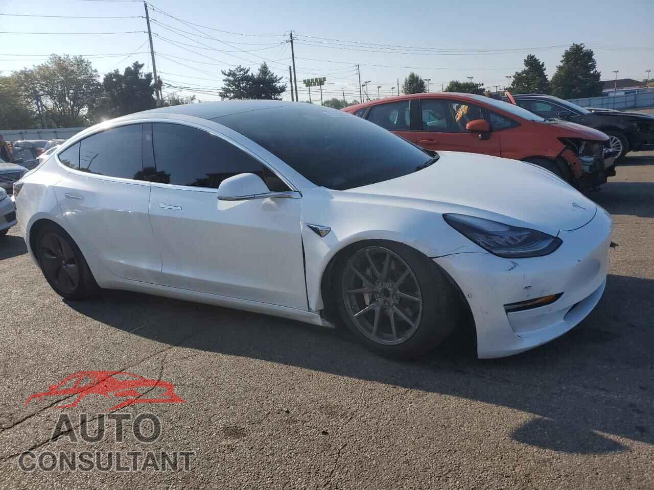 TESLA MODEL 3 2019 - 5YJ3E1EAXKF483703
