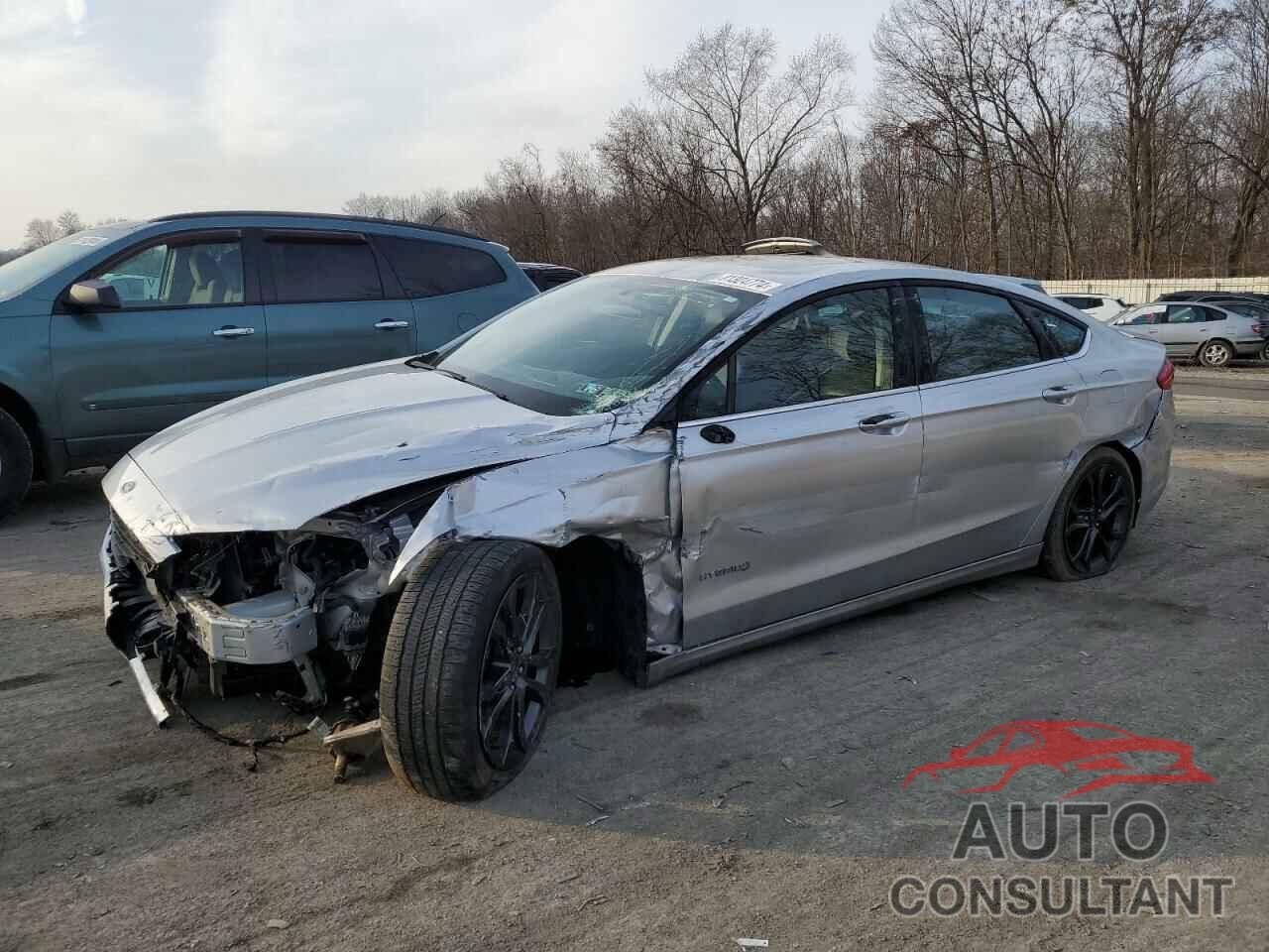 FORD FUSION 2018 - 3FA6P0LU5JR132344