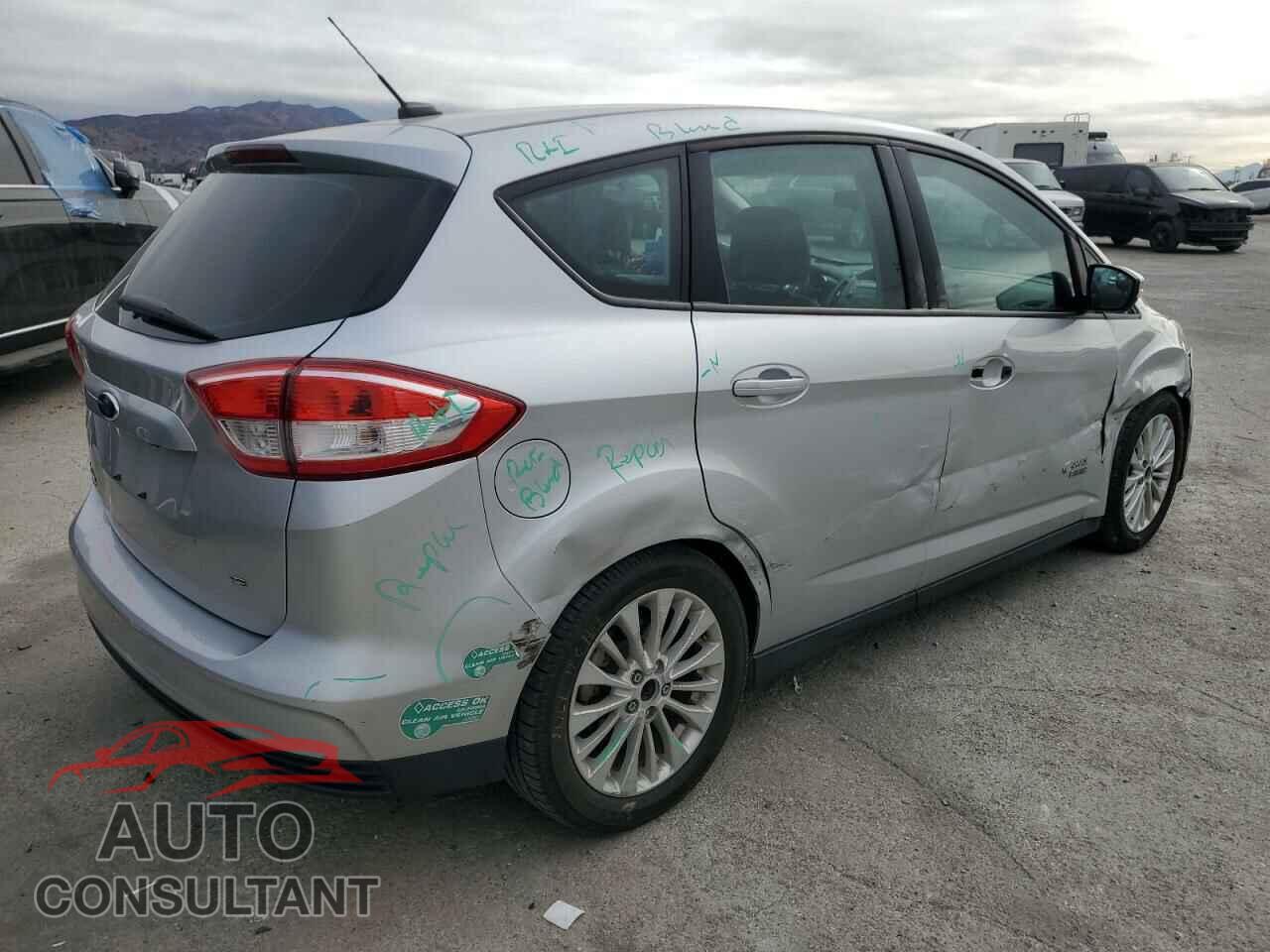 FORD CMAX 2017 - 1FADP5EU3HL107968