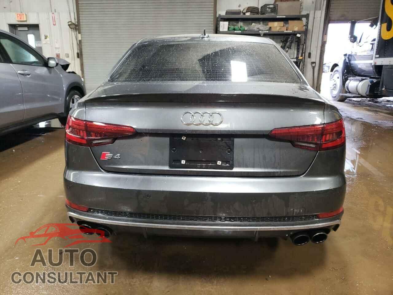 AUDI S4/RS4 2018 - WAUB4AF48JA003265