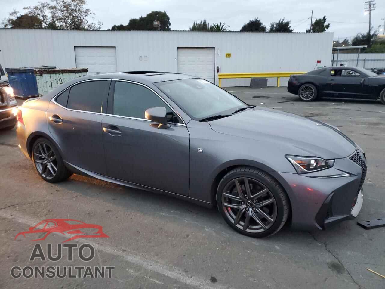 LEXUS IS 2018 - JTHBA1D20J5069801