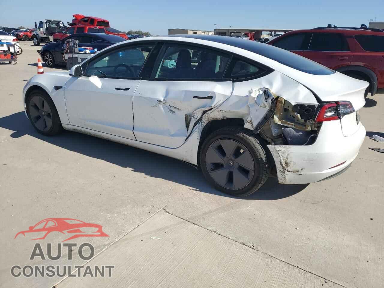TESLA MODEL 3 2023 - 5YJ3E1EA0PF424229