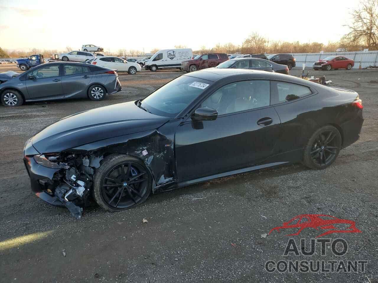 BMW M4 2022 - WBA13AR04NCH97802