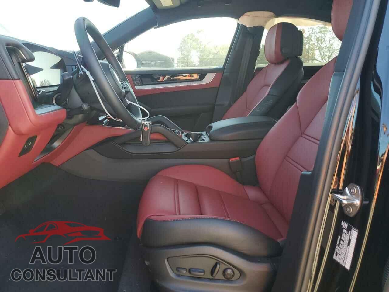 PORSCHE CAYENNE 2024 - WP1BA2AY5RDA55876