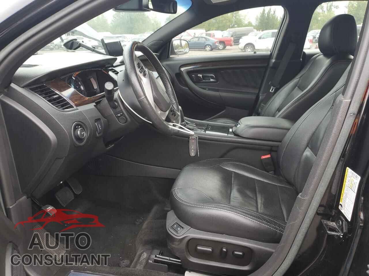 FORD TAURUS 2016 - 1FAHP2F83GG156015