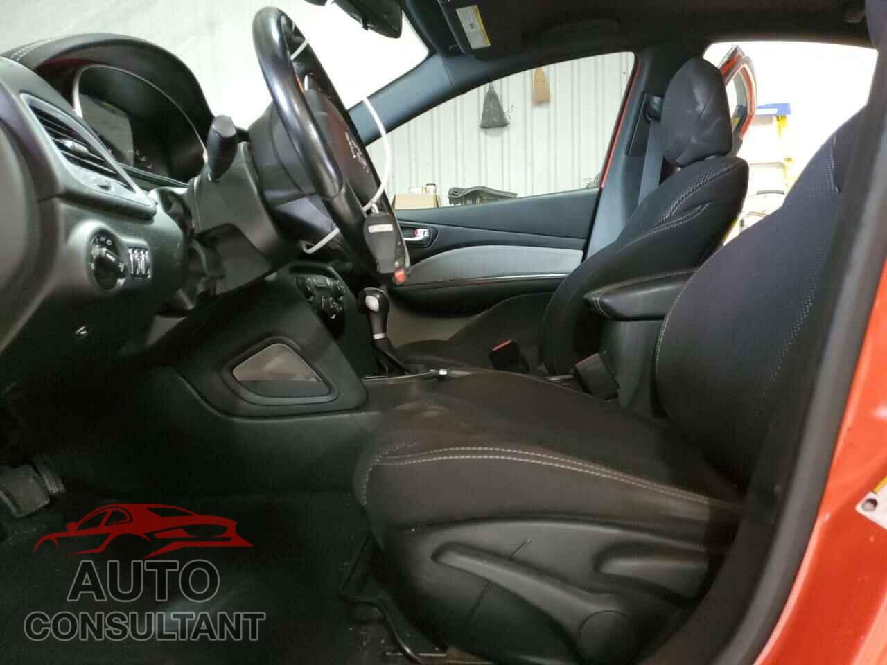 DODGE DART 2015 - 1C3CDFBB6FD301588