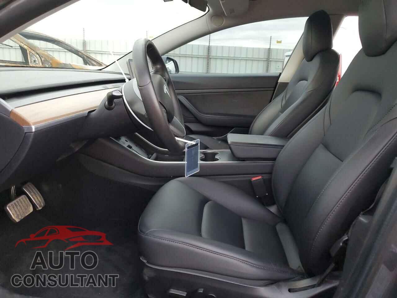 TESLA MODEL 3 2020 - 5YJ3E1EA6LF739403