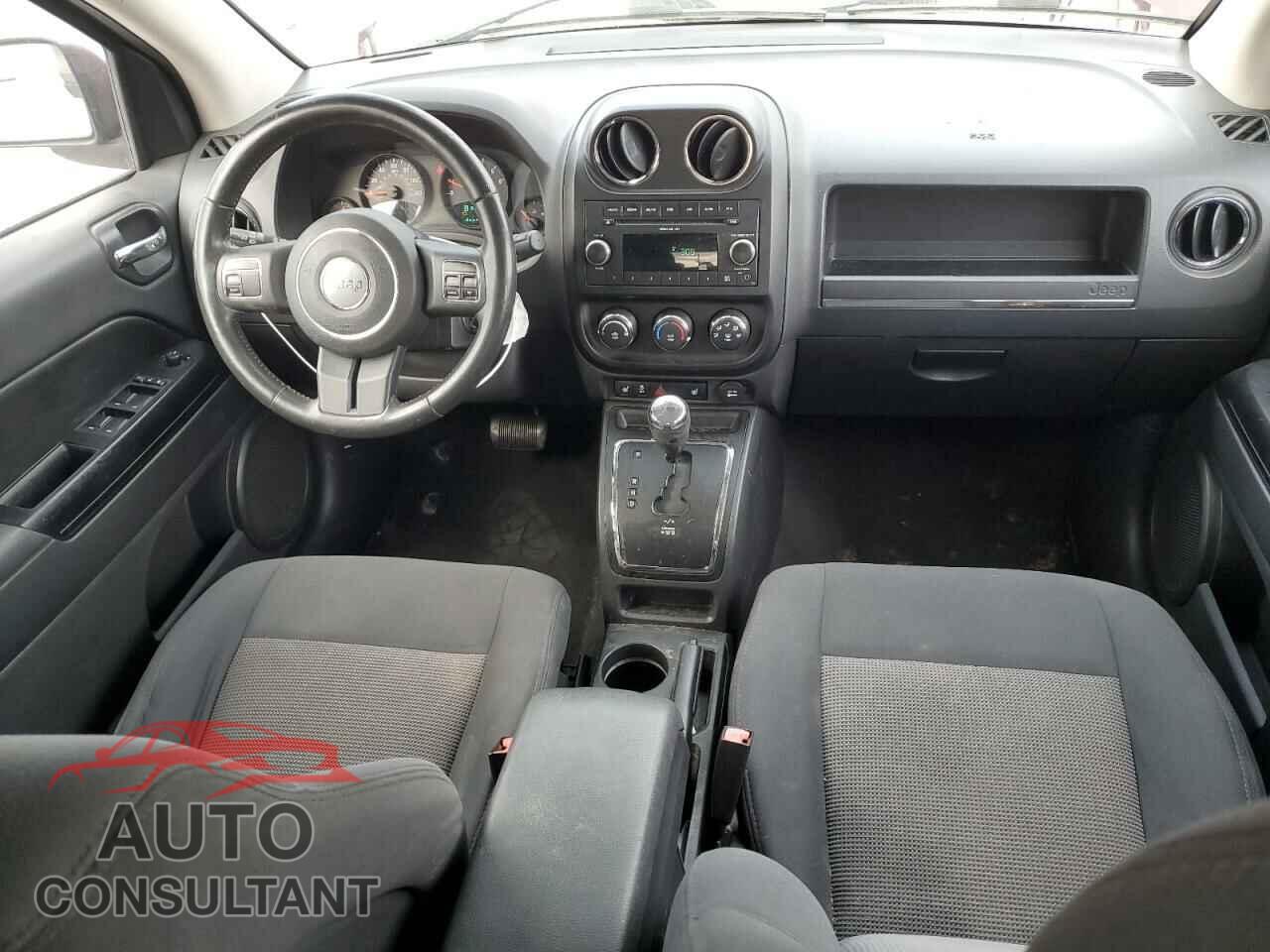 JEEP COMPASS 2011 - 1J4NT1FB5BD170632