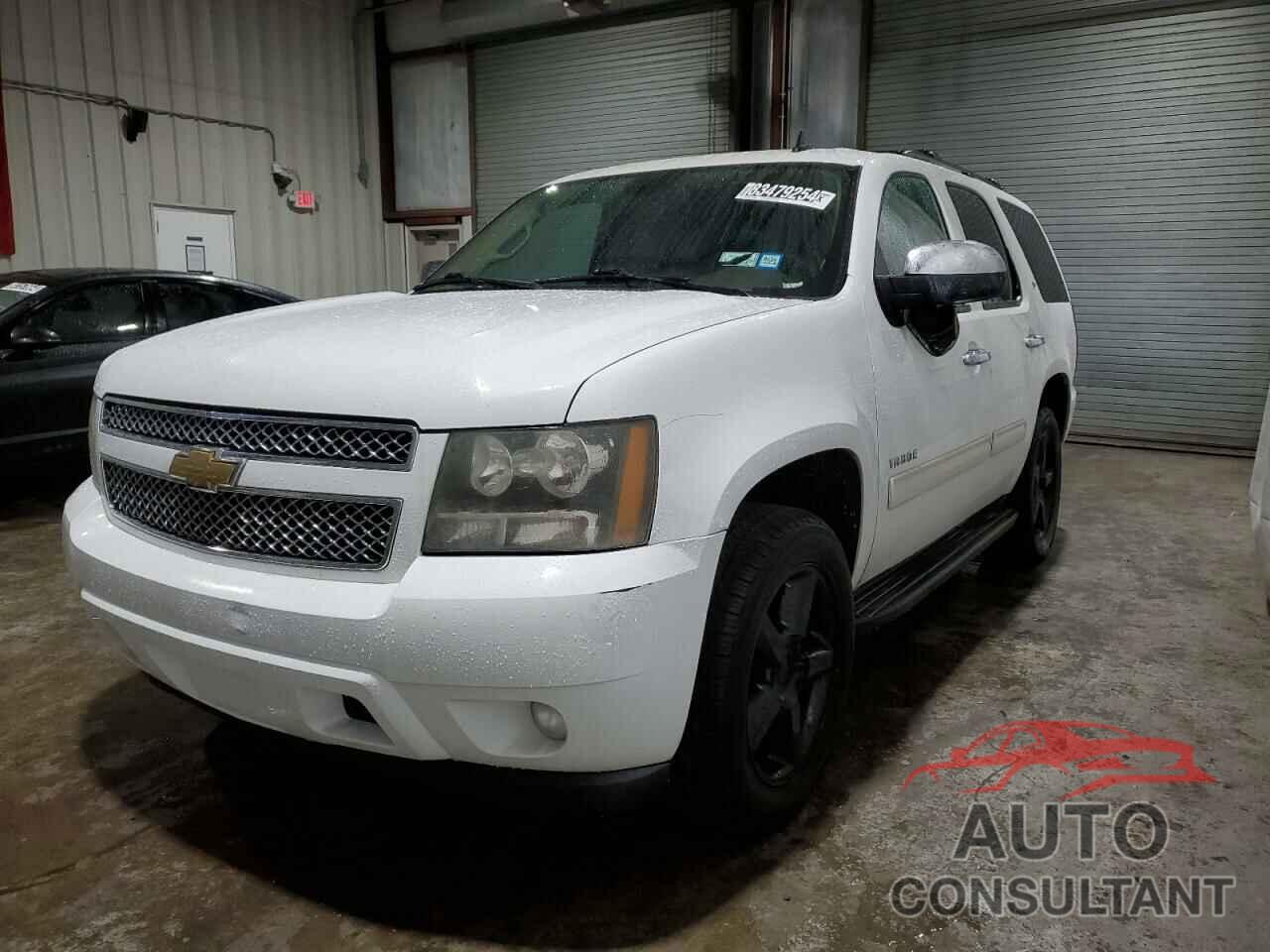 CHEVROLET TAHOE 2010 - 1GNUKBE07AR151910