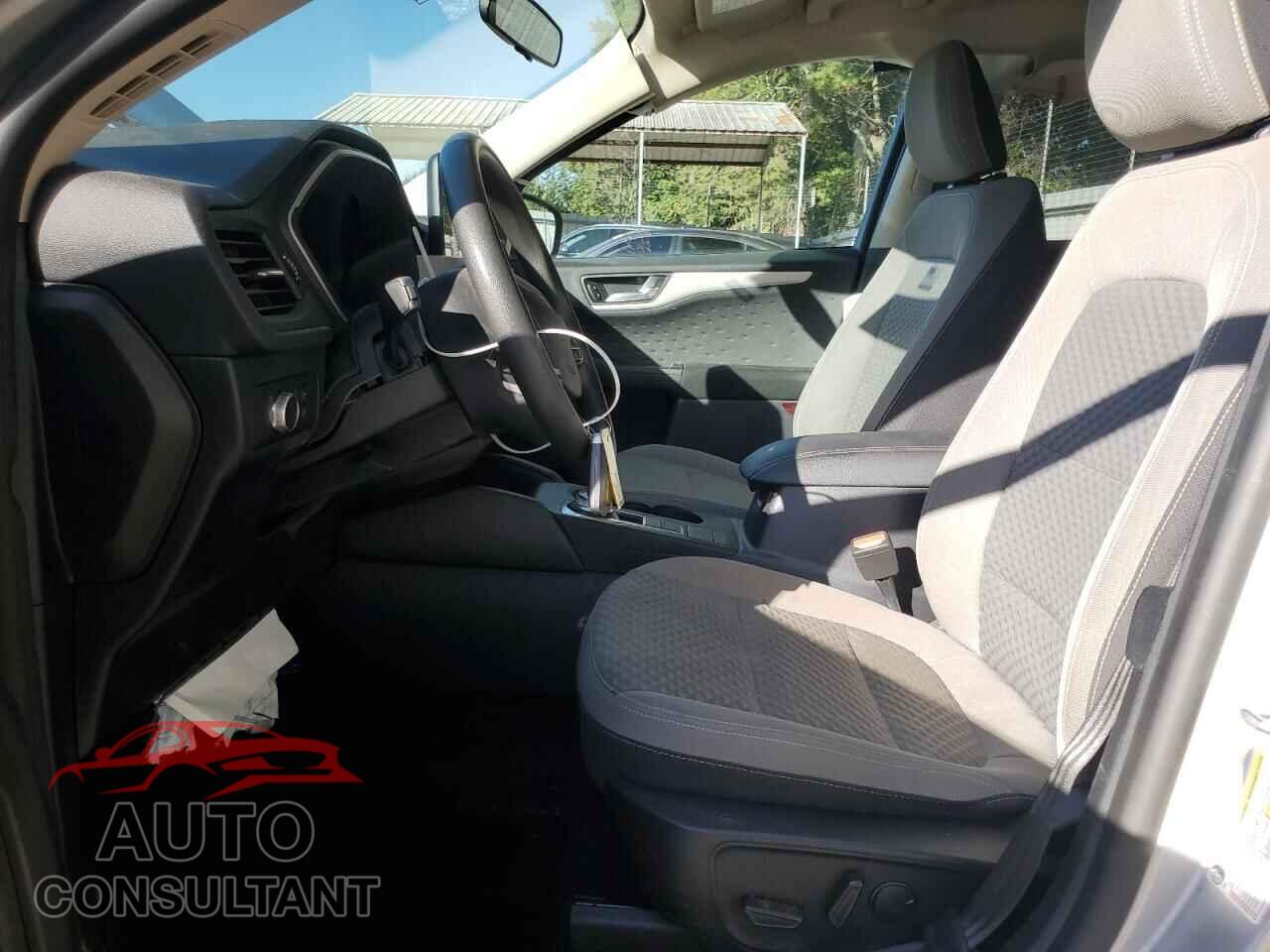 FORD ESCAPE 2020 - 1FMCU0G63LUA46183