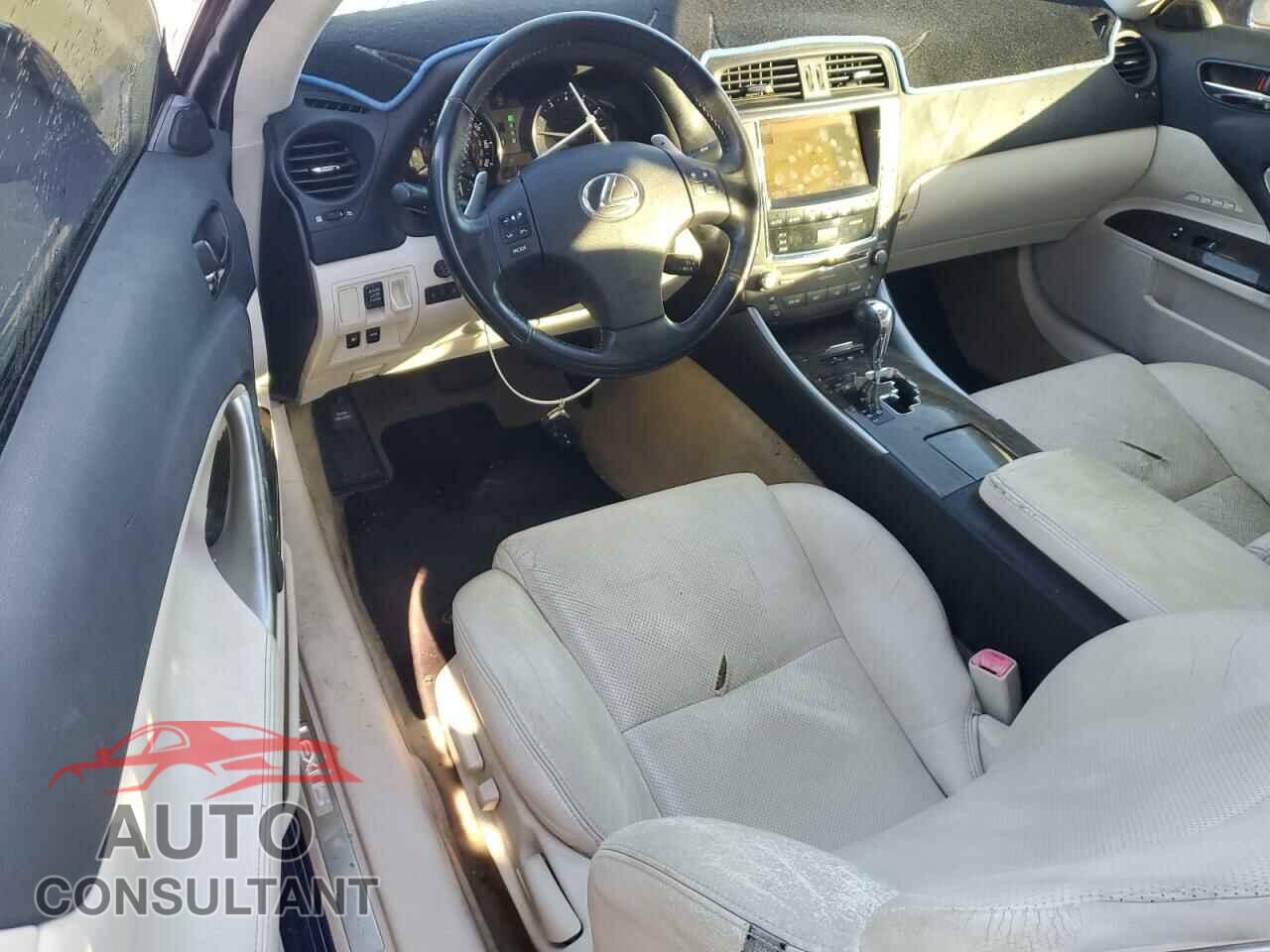 LEXUS IS 2010 - JTHFE2C29A2500408