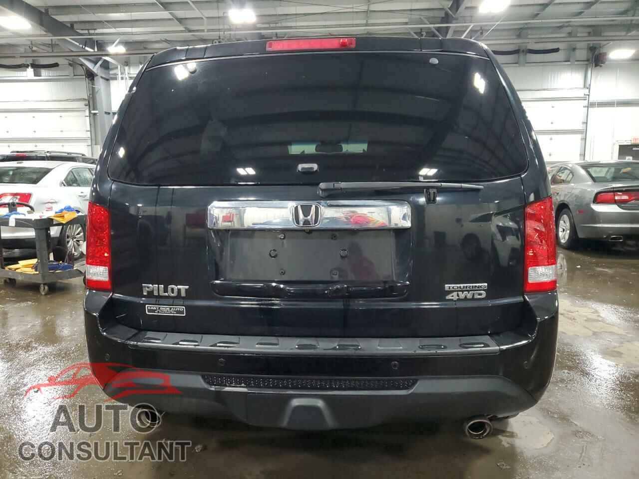 HONDA PILOT 2012 - 5FNYF4H97CB040612