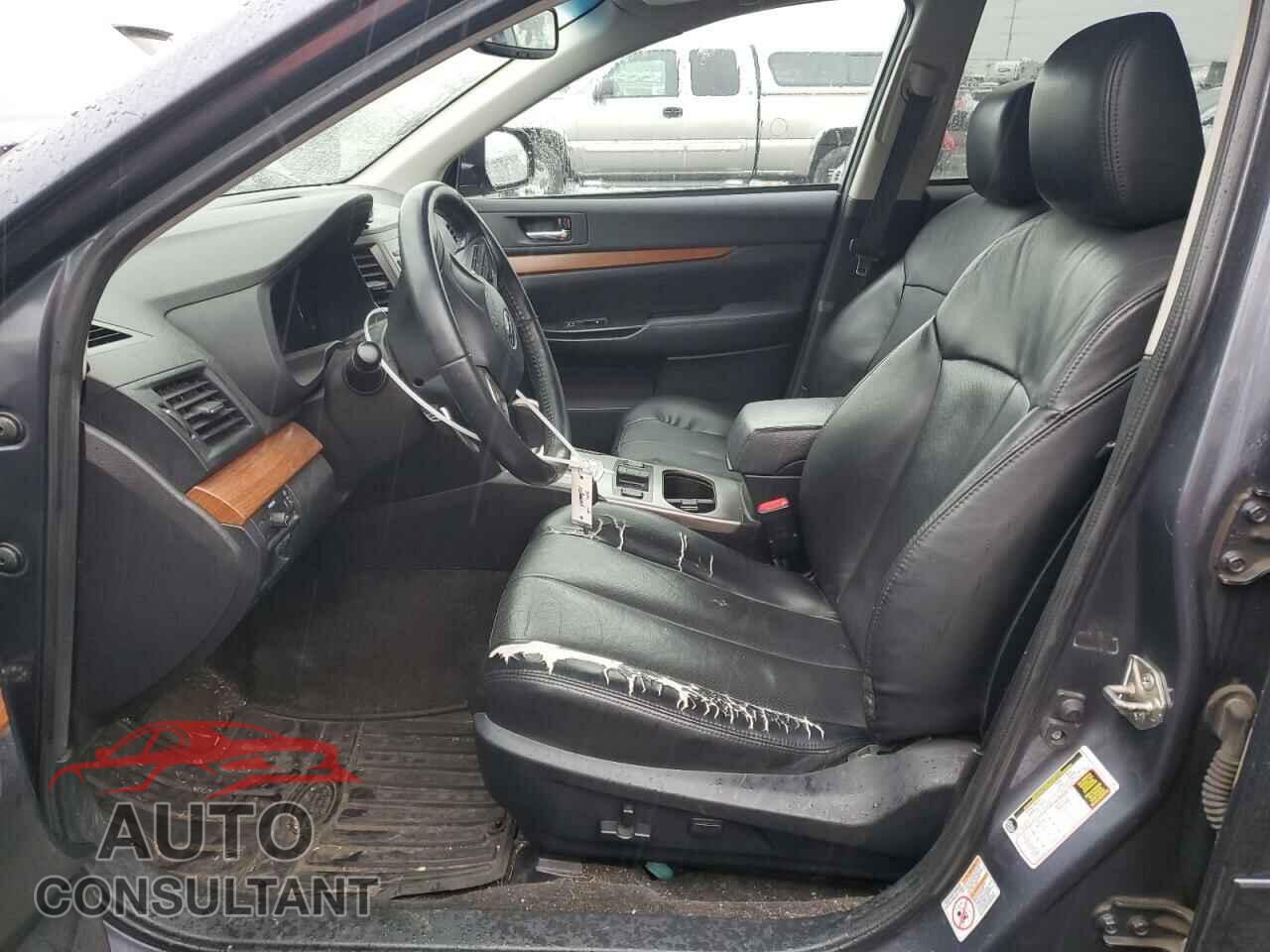 SUBARU OUTBACK 2014 - 4S4BRBLC9E3237183