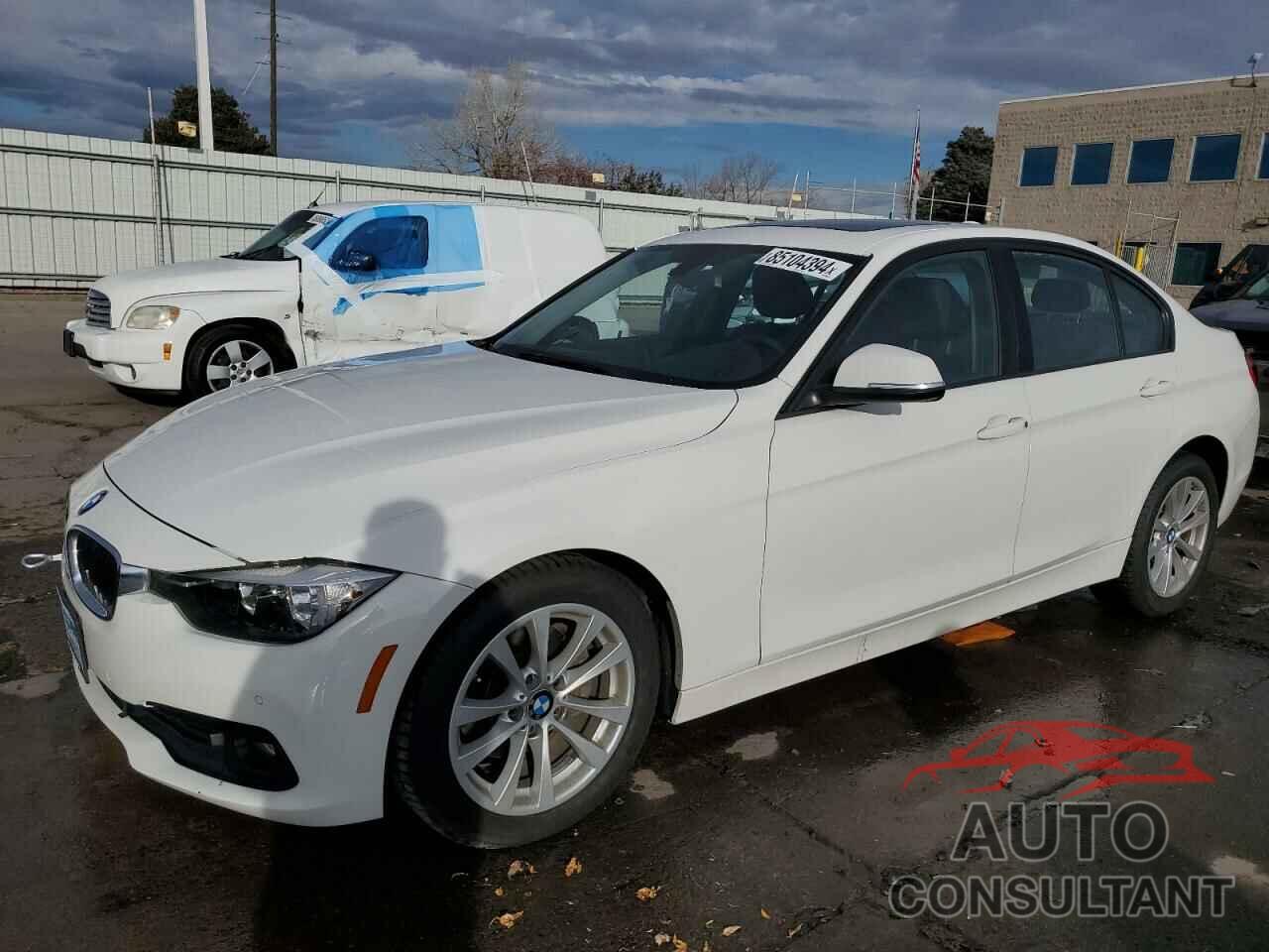 BMW 3 SERIES 2016 - WBA8E5G50GNU21715