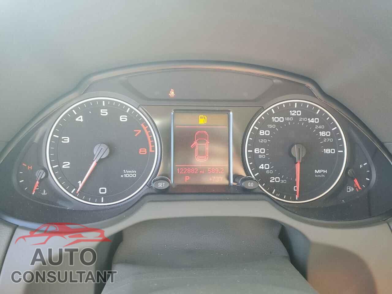 AUDI Q5 2011 - WA1CFAFP4BA076219