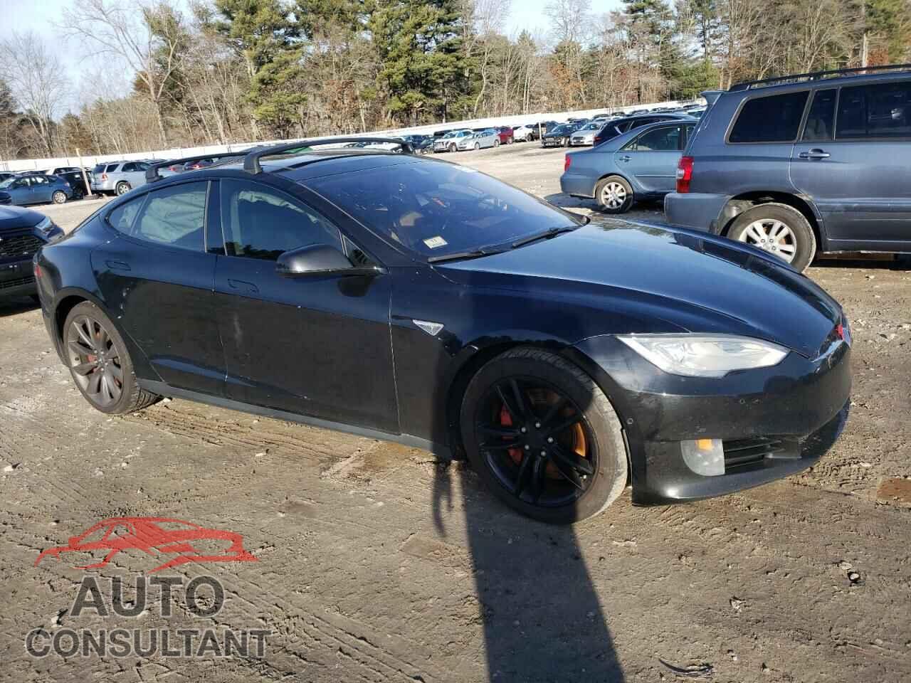 TESLA MODEL S 2015 - 5YJSA1S22FF087906