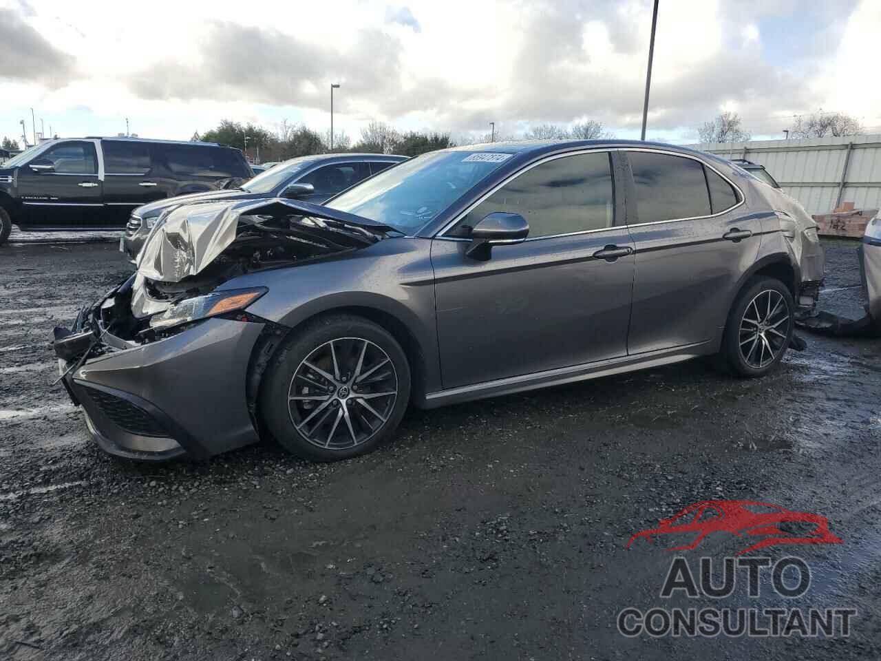 TOYOTA CAMRY 2022 - 4T1T11AK2NU064441