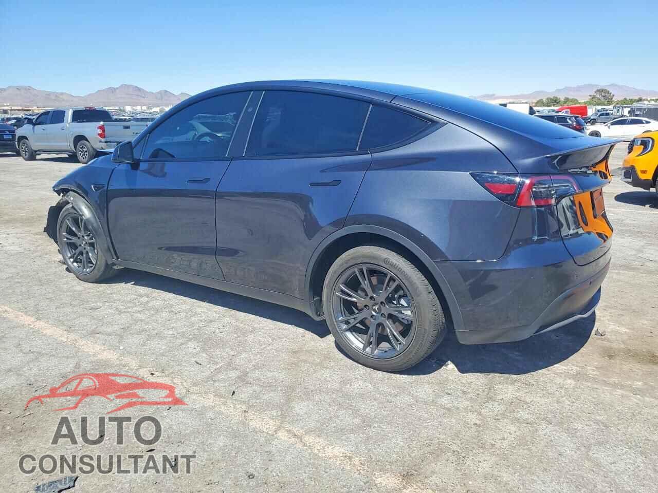 TESLA MODEL Y 2024 - 7SAYGDED6RF124308
