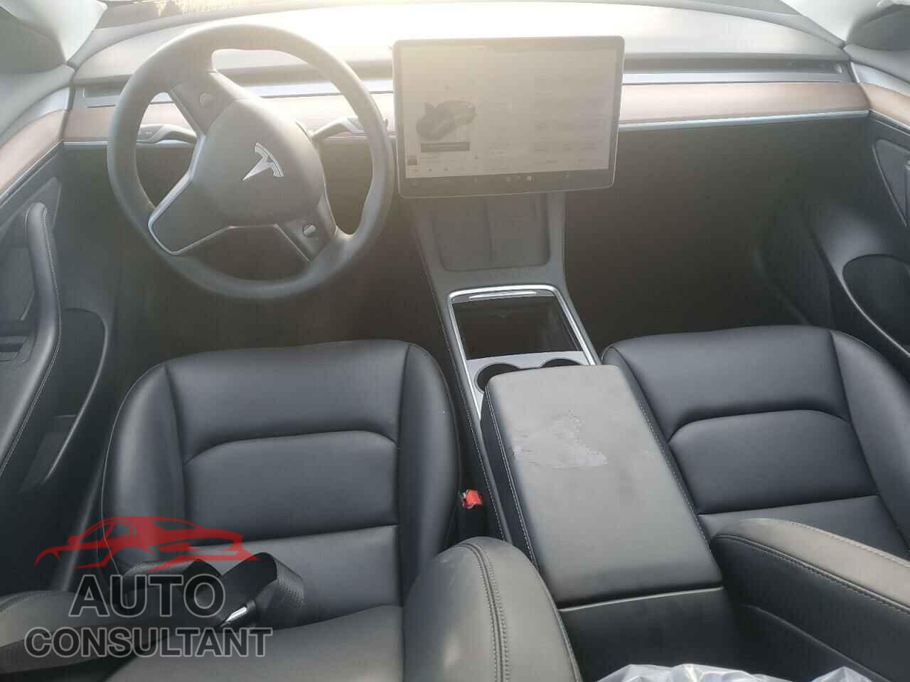 TESLA MODEL 3 2023 - 5YJ3E1EA9PF484140