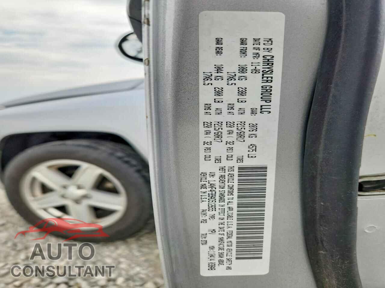 JEEP COMPASS 2010 - 1J4NF4FB9AD512655
