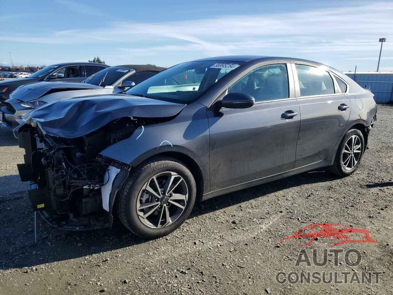 KIA FORTE 2023 - 3KPF24AD2PE513037