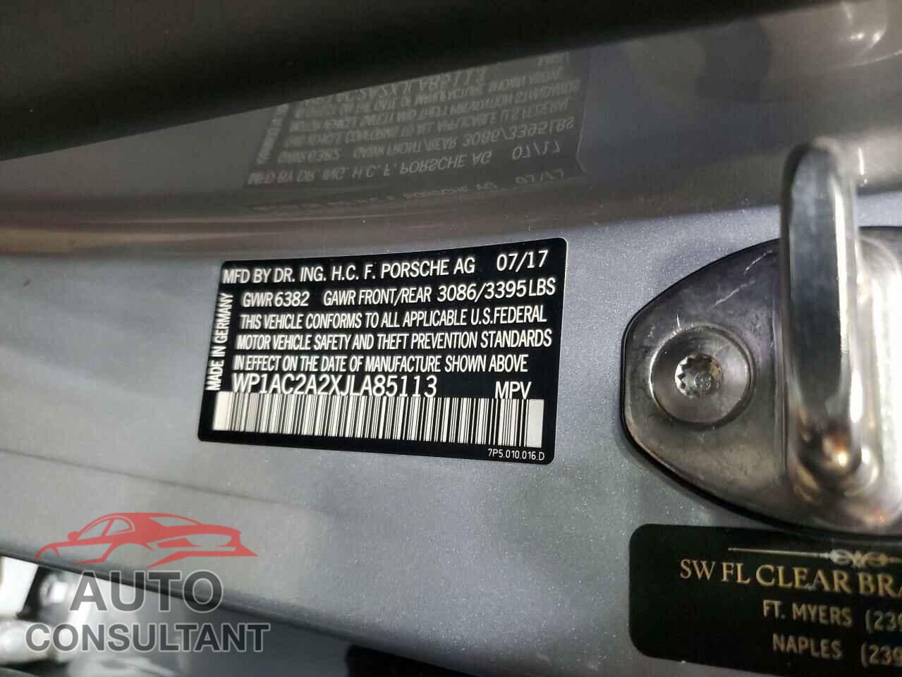 PORSCHE CAYENNE 2018 - WP1AC2A2XJLA85113