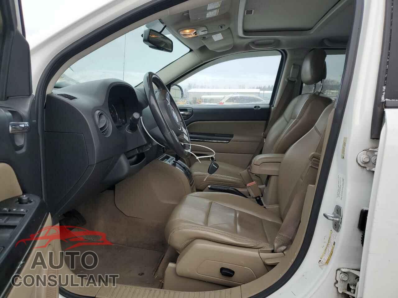 JEEP COMPASS 2013 - 1C4NJDCB8DD180592
