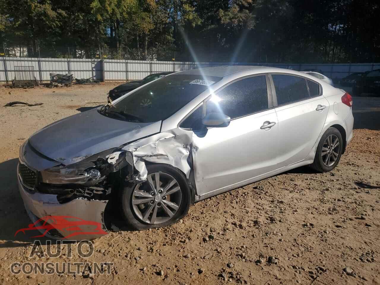 KIA FORTE 2017 - 3KPFK4A70HE144819
