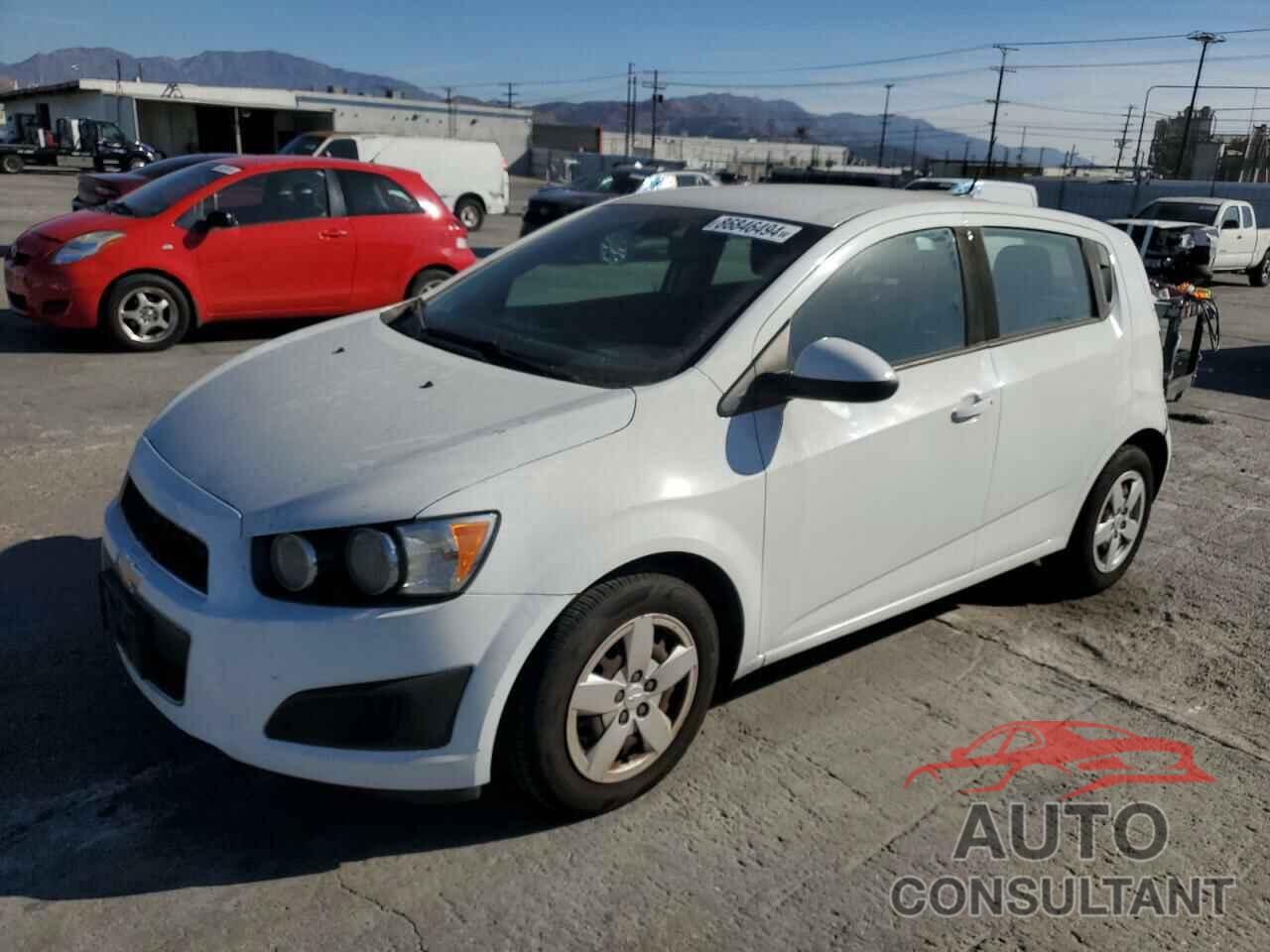 CHEVROLET SONIC 2014 - 1G1JB6SHXE4192752