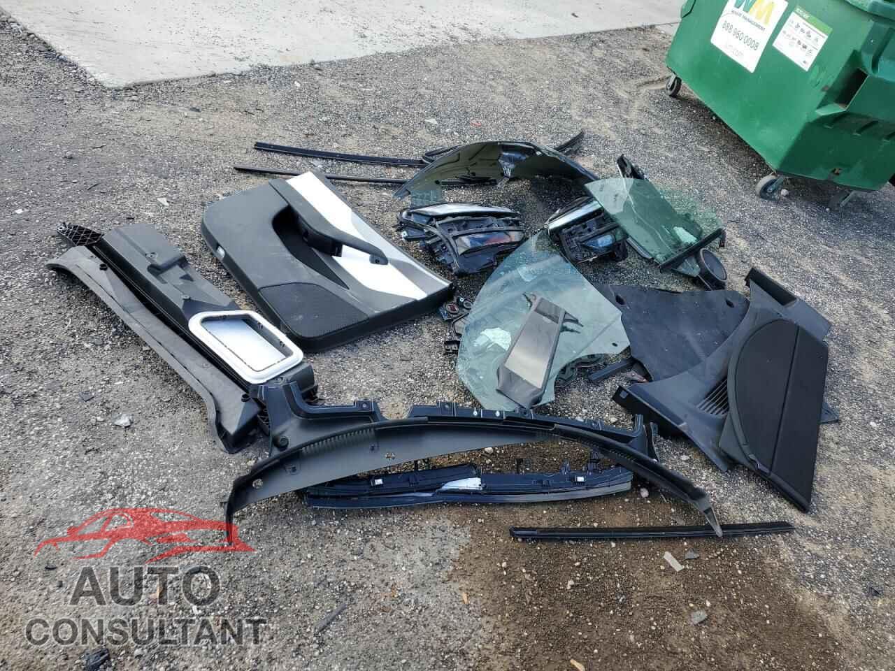 TESLA MODEL Y 2026 - 7SAYGDEE0TF338937