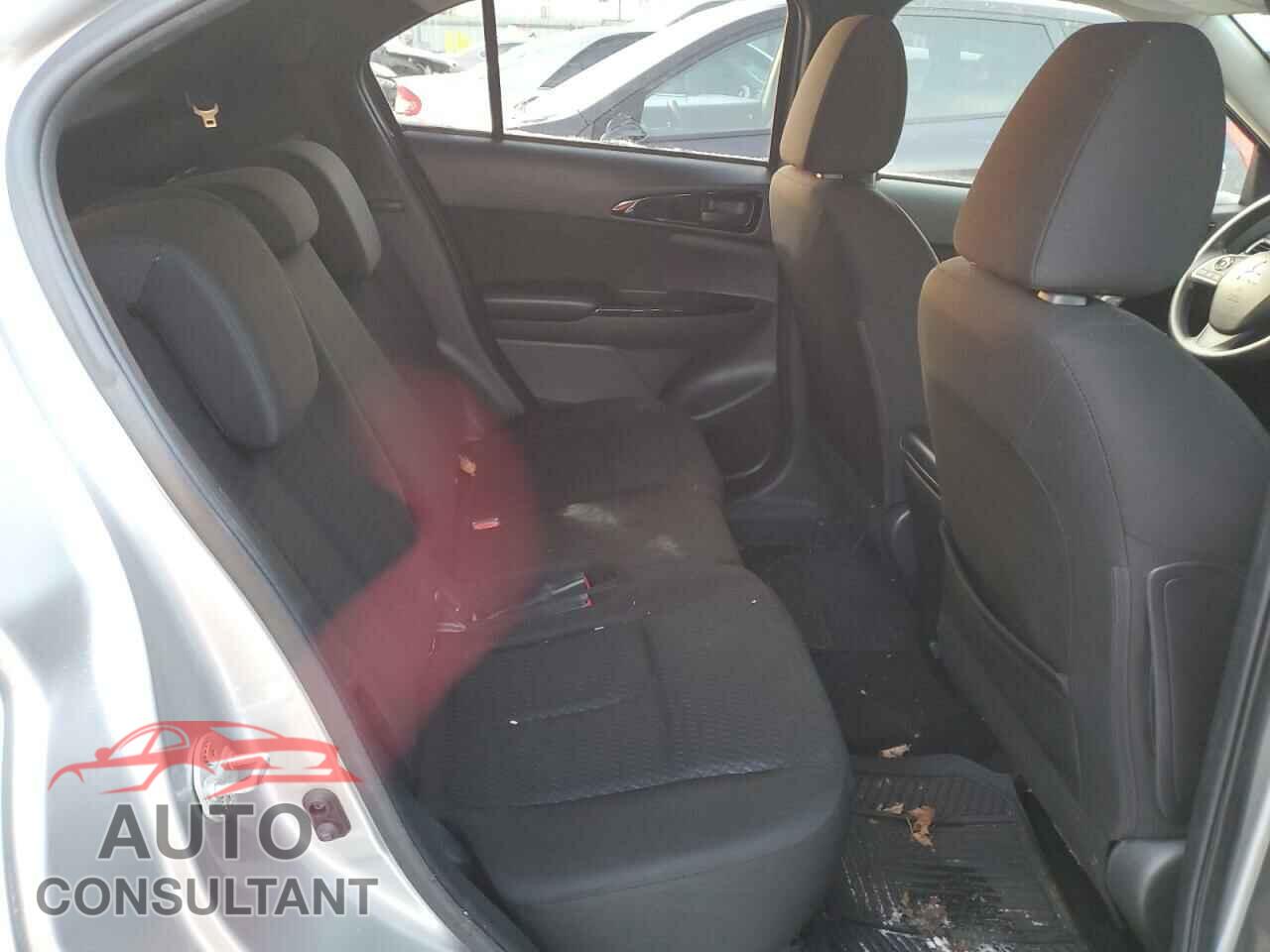 MITSUBISHI ECLIPSE 2019 - JA4AT4AA8KZ048381