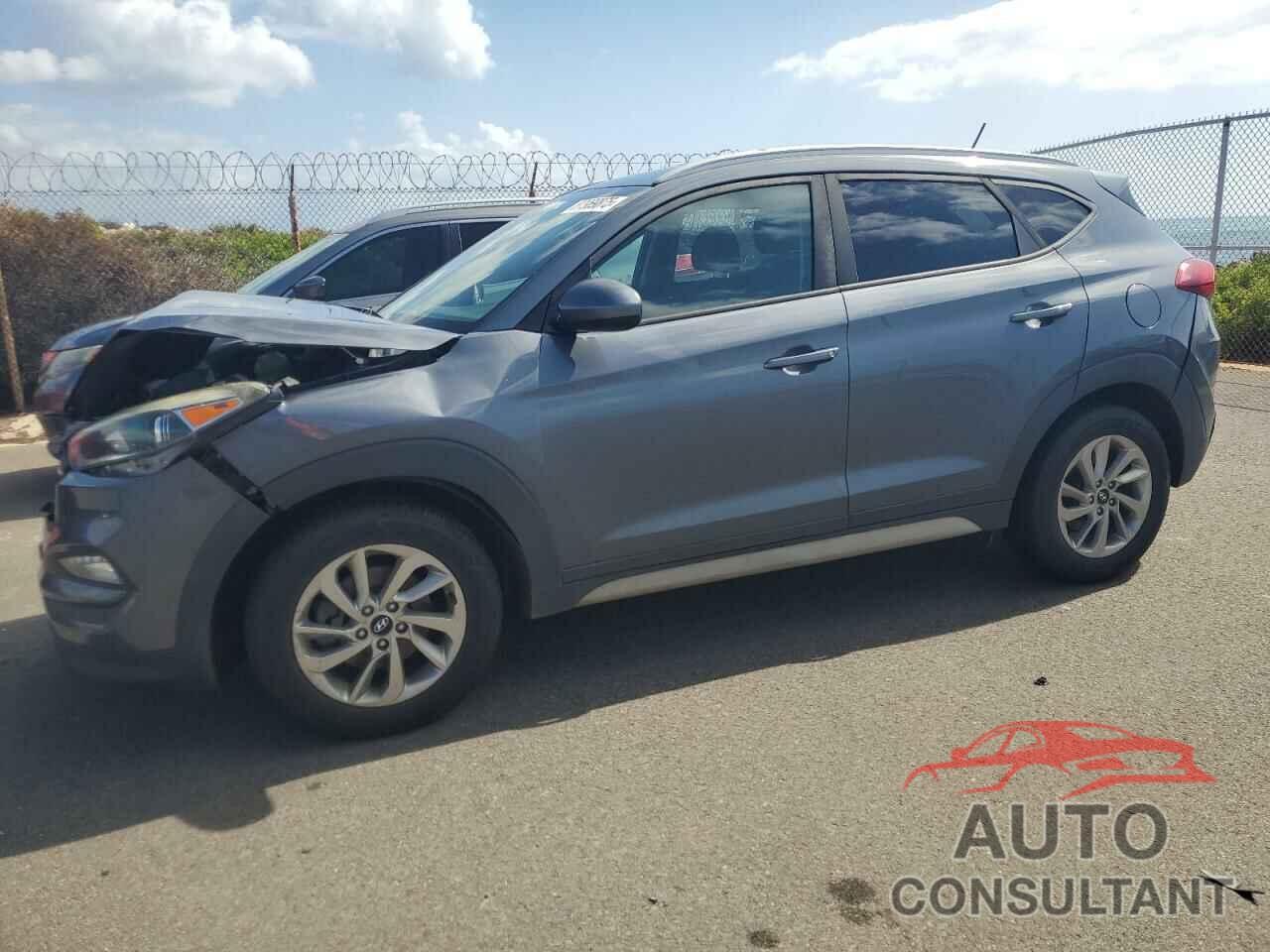 HYUNDAI TUCSON 2017 - KM8J3CA42HU491704