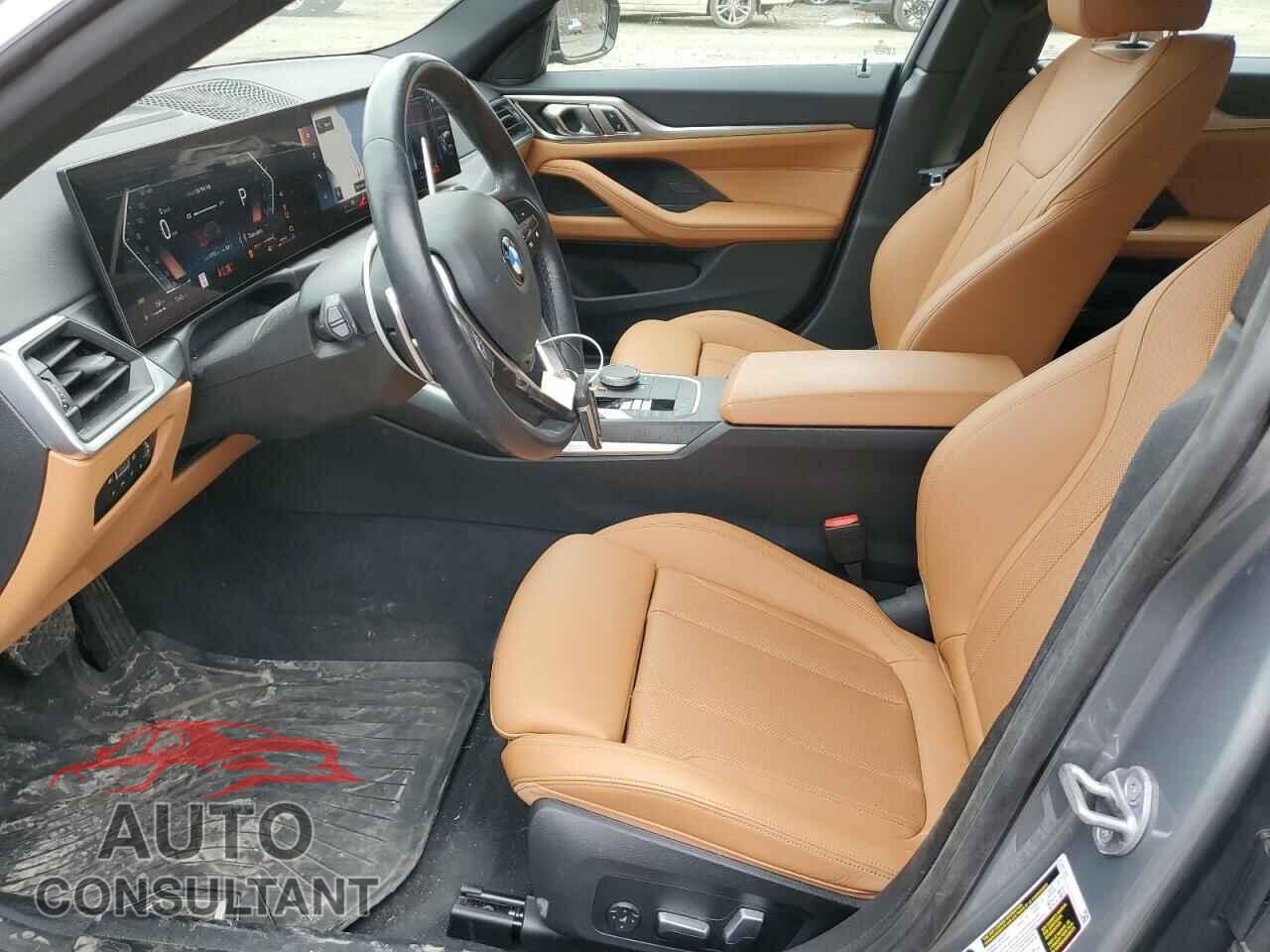 BMW 4 SERIES 2024 - WBA73AV02RFR67561