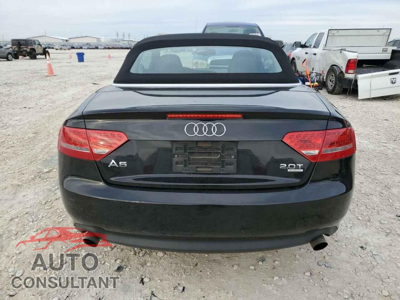 AUDI A5 2011 - WAULFAFH0BN009590